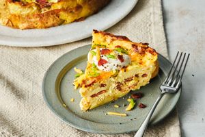 Loaded Baked Potato Crust Quiche